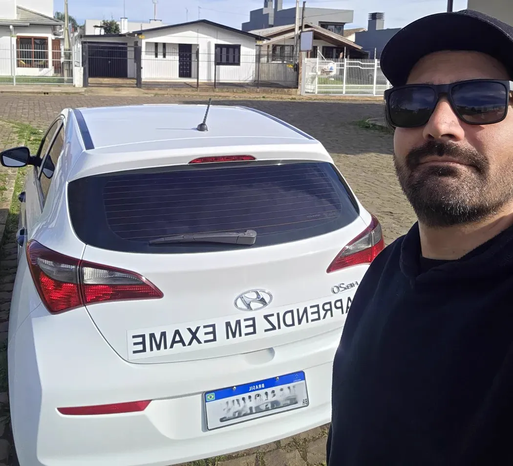 Carro de aula do Instrutor Rossano em via de Vacaria